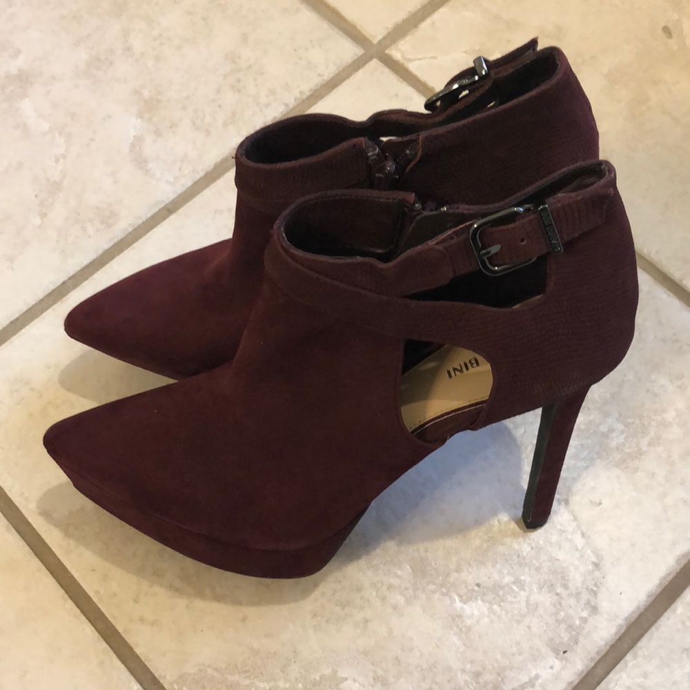 Size 9 Gianni Bini heels